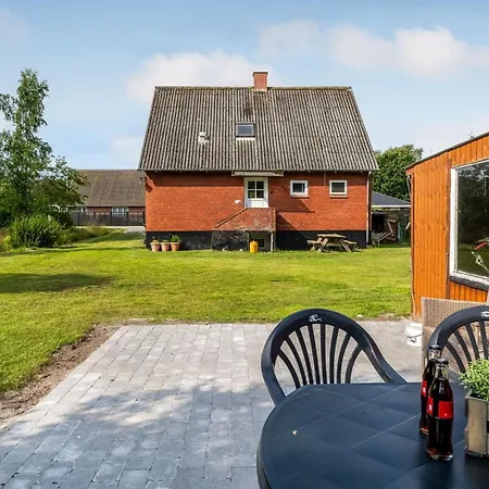 Arben - 900m From The Sea By Interhome