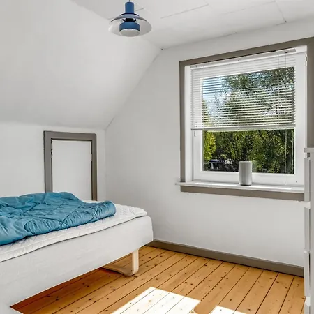 Arben - 900m From The Sea By Interhome *